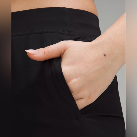 Adapted State High-Rise Jogger(fits slightly larger)
Full Length - Picture 6 of 6